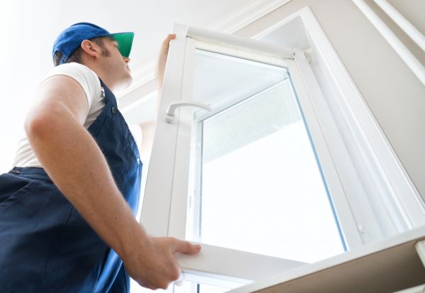 Vinyl Windows Installation in Troy